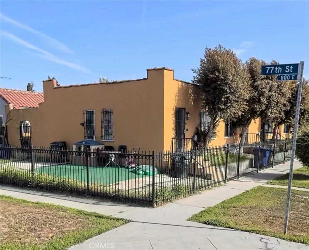 7700 McKinley Avenue  Los Angeles CA 90001 photo
