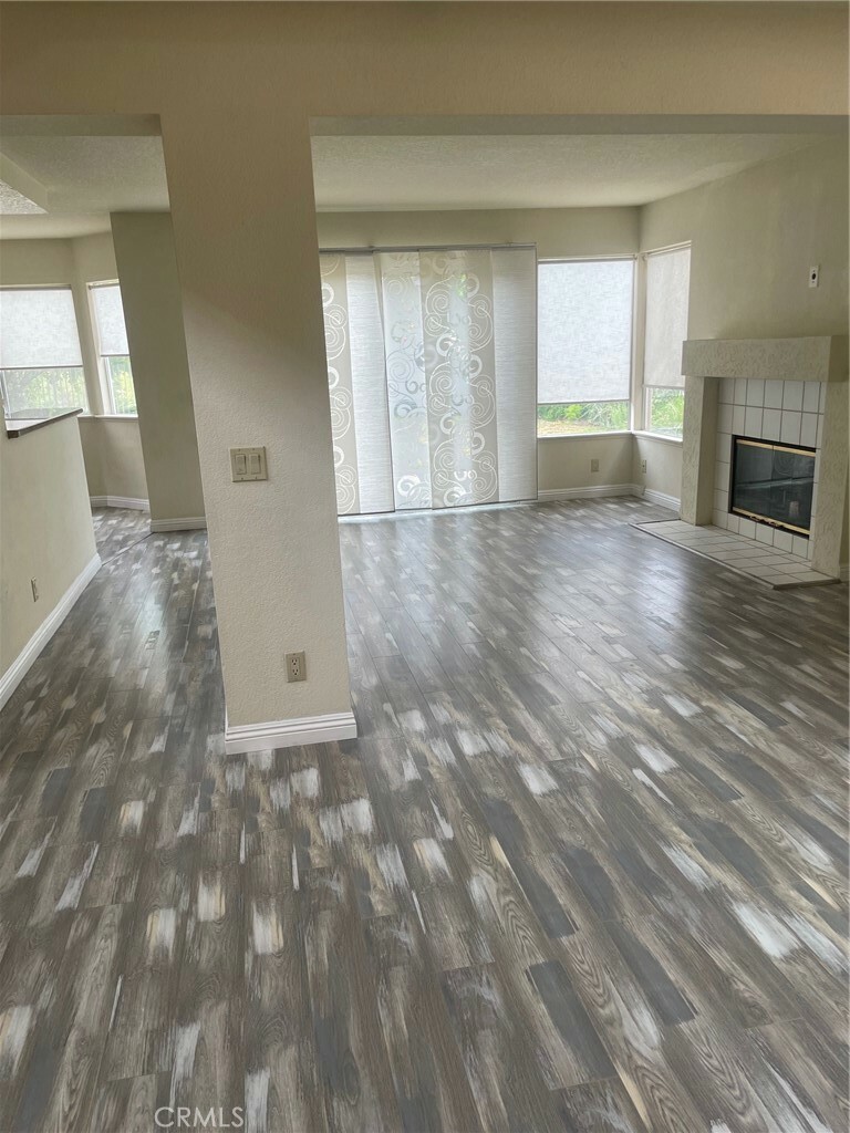 Property Photo: 24687 Calle Largo CA 91302
