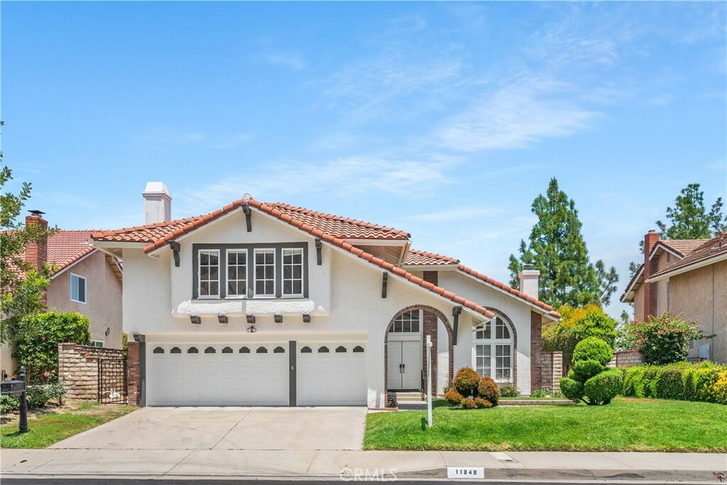 Property Photo: 11848 Eddleston Drive CA 91326