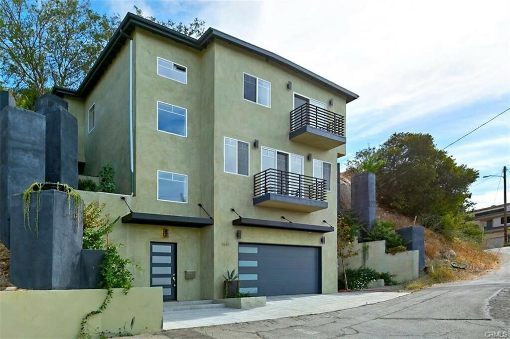 Property Photo: 3610 Kinney Street CA 90065