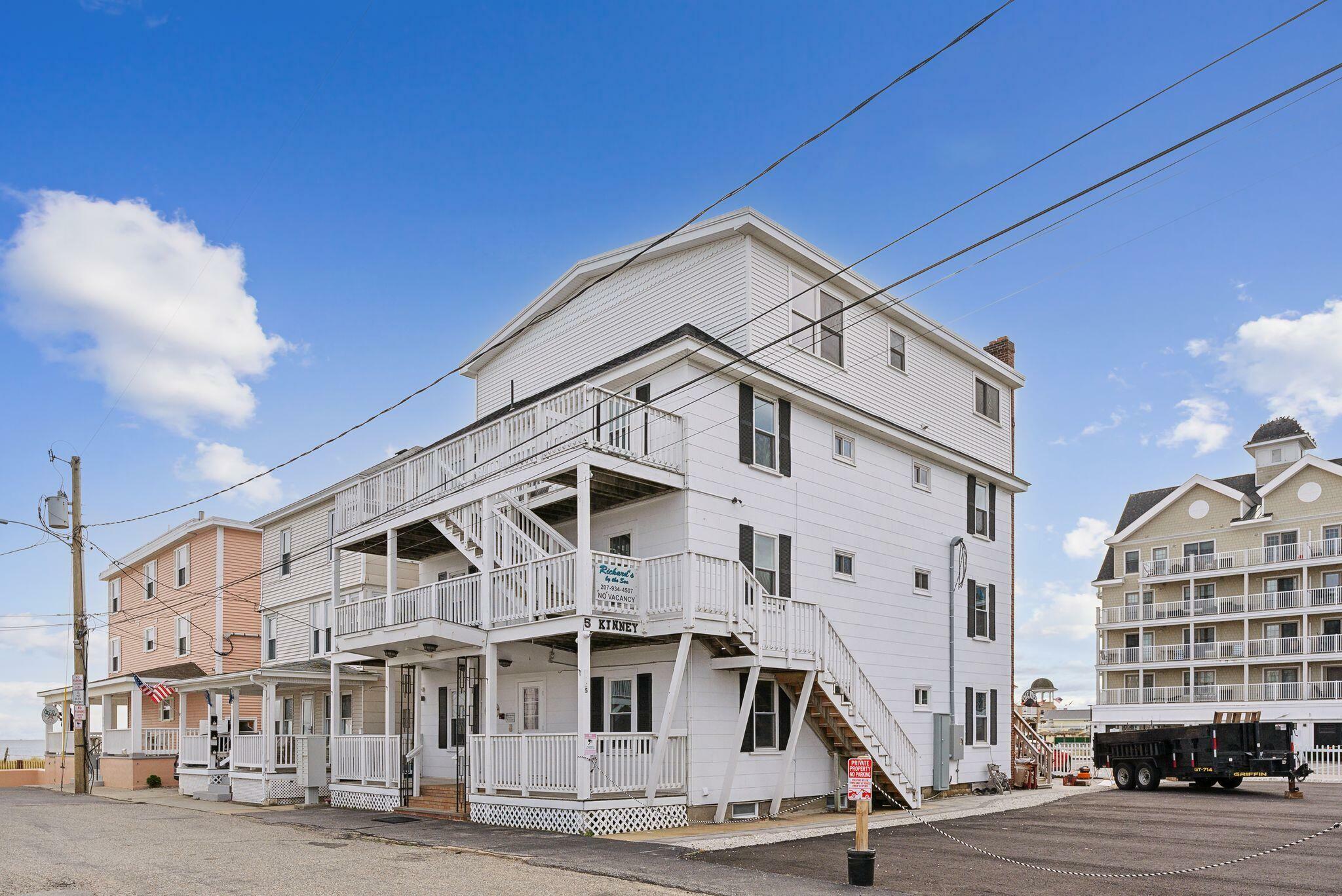 Property Photo: 5 Kinney Avenue 302 ME 04064