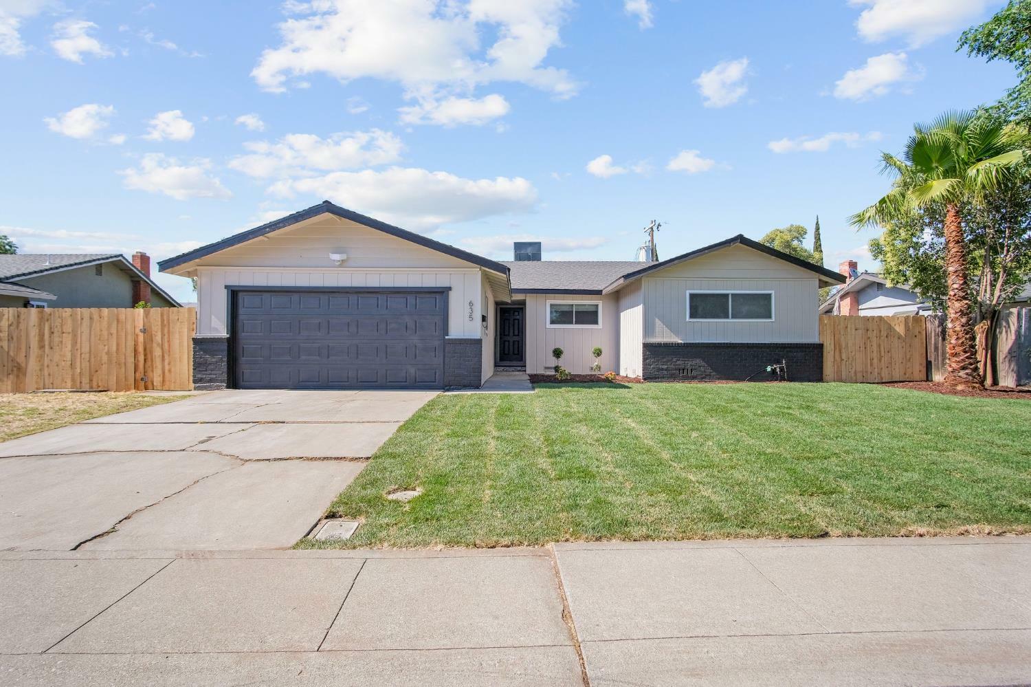 Property Photo:  635 W Los Felis Avenue  CA 95210 