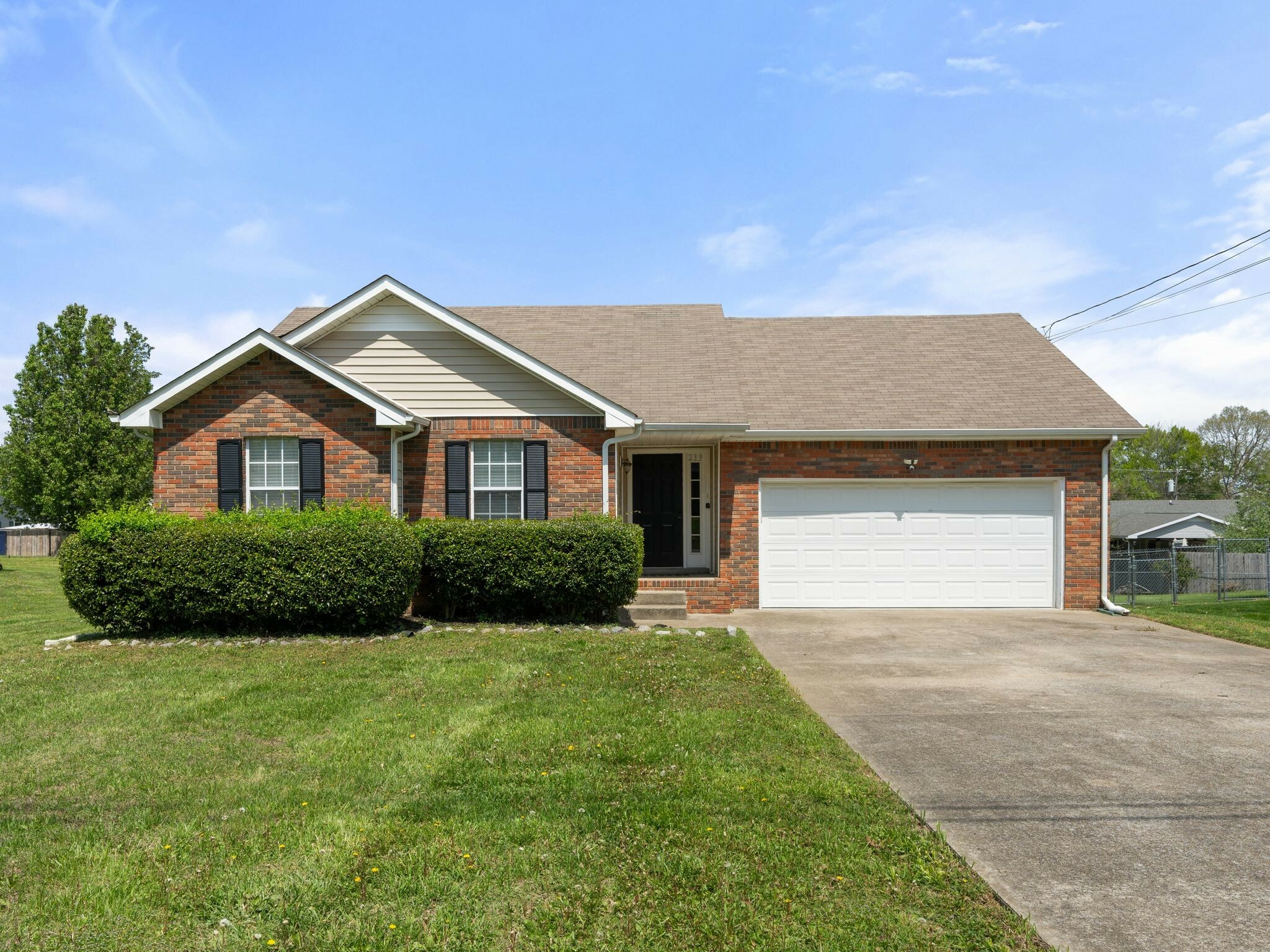 Property Photo:  239 Moncrest Dr  TN 37042 