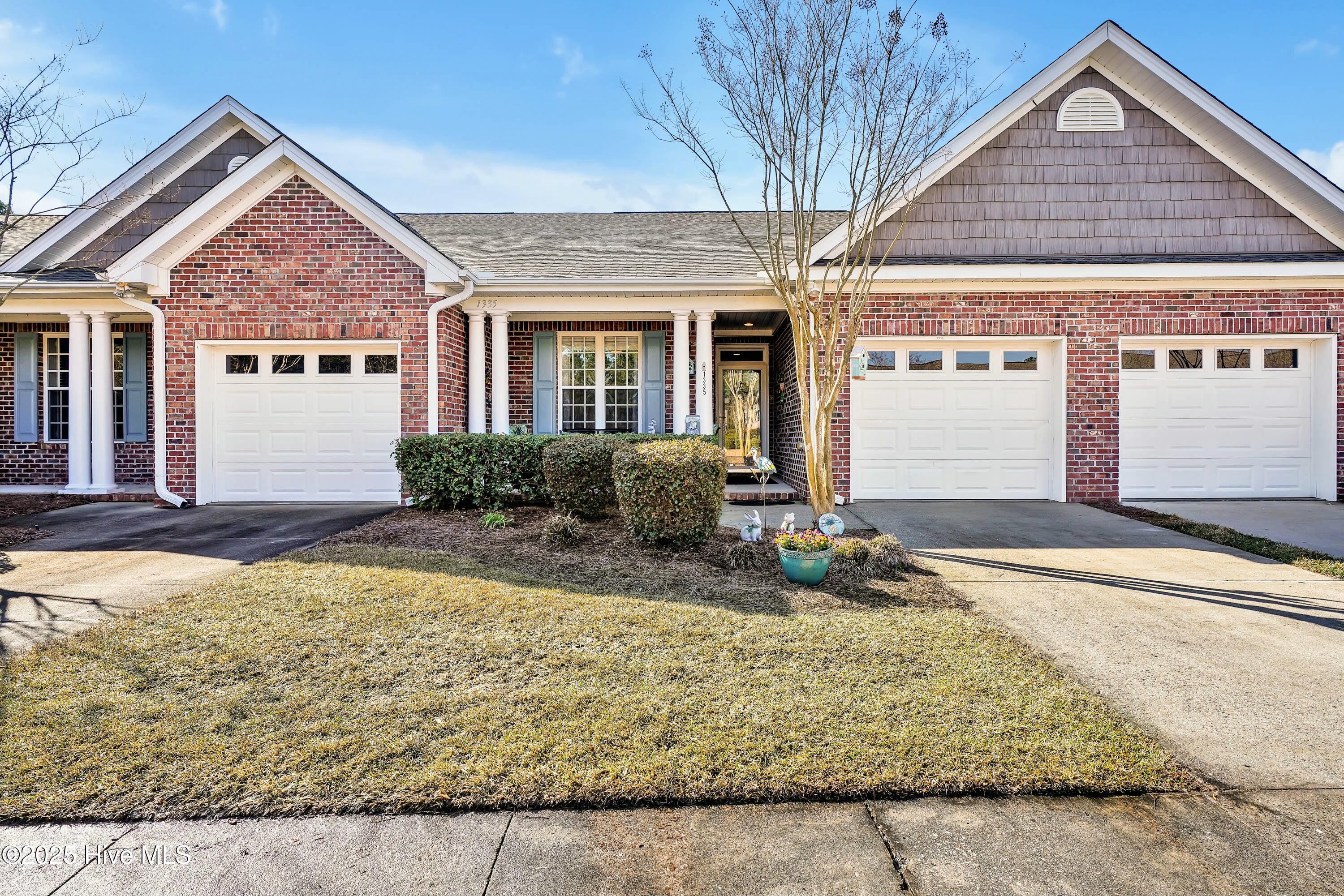Property Photo: 1335 Arbor Ridge Way NC 28451