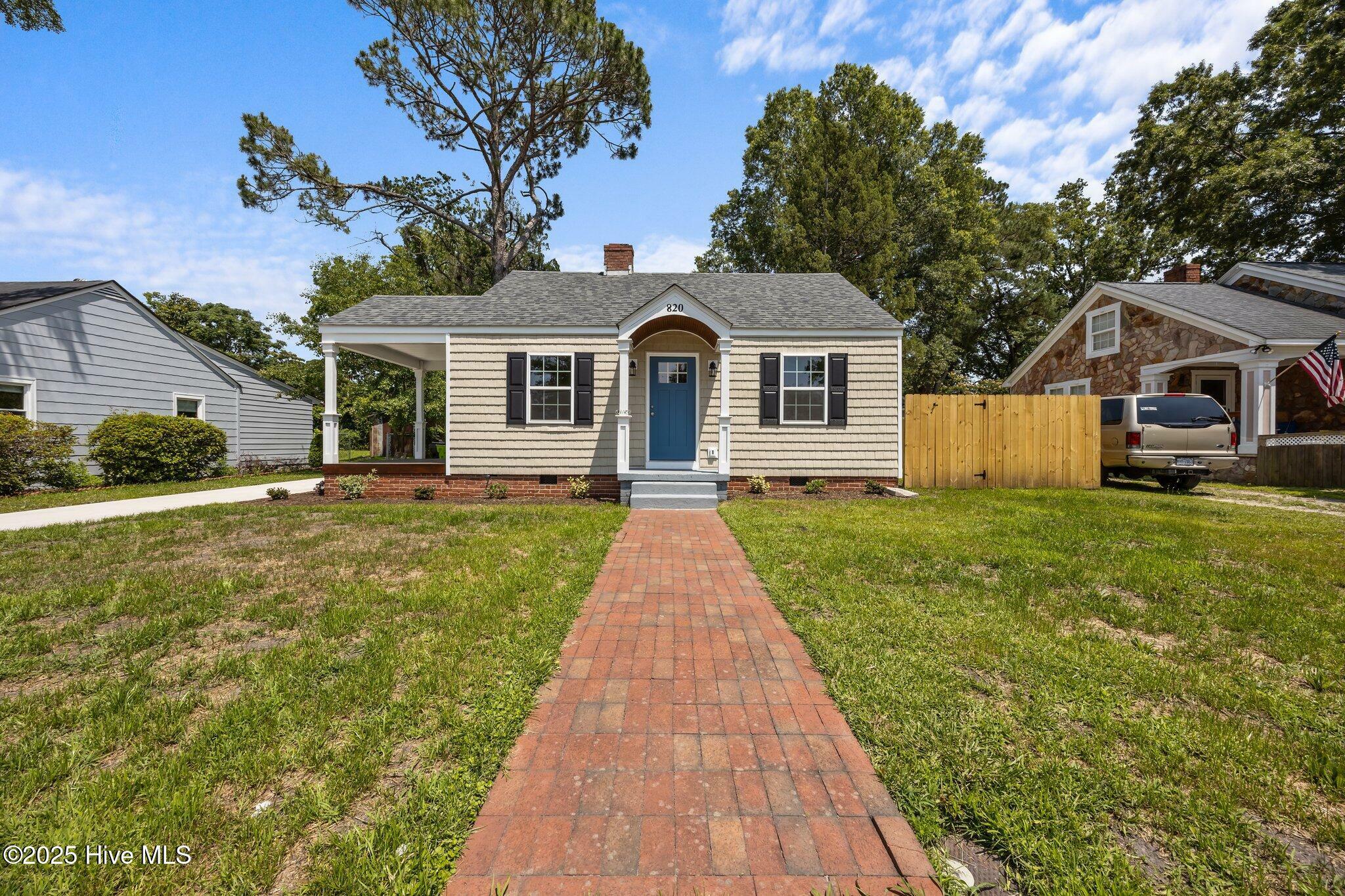 Property Photo: 820 Chattawka Lane NC 28560
