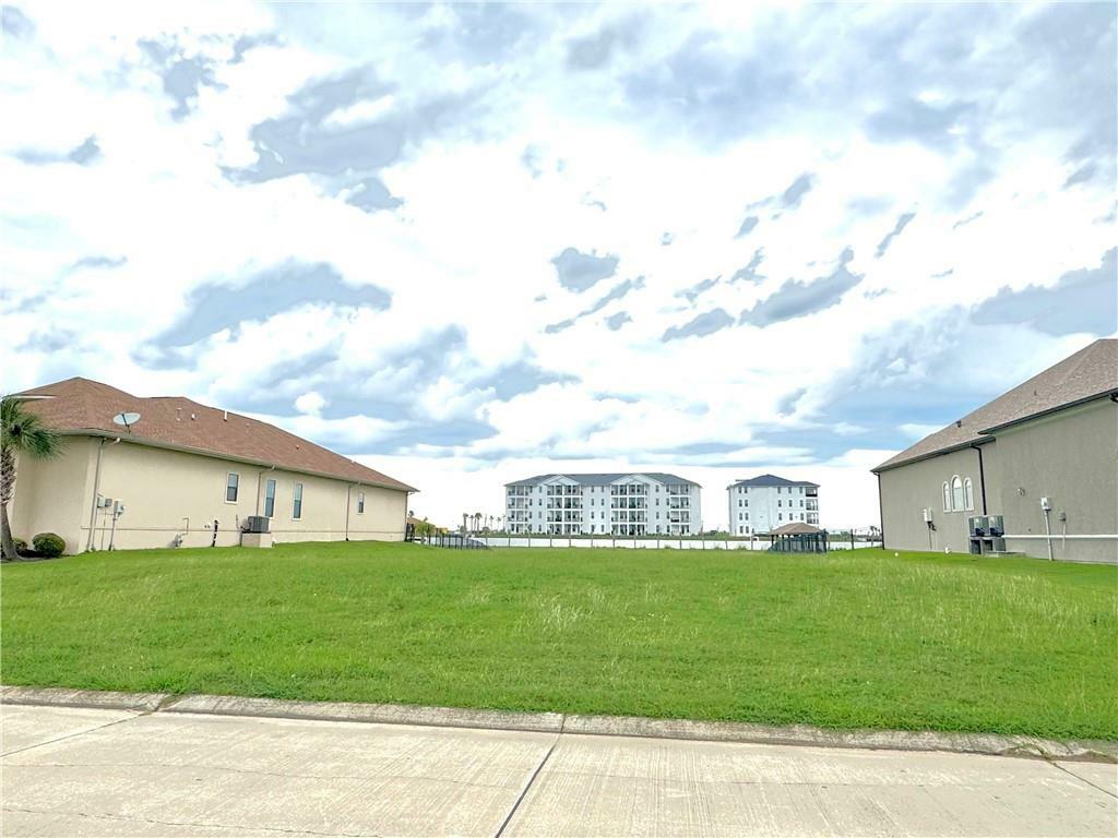 Property Photo: 3045 Sunrise Boulevard LA 70461