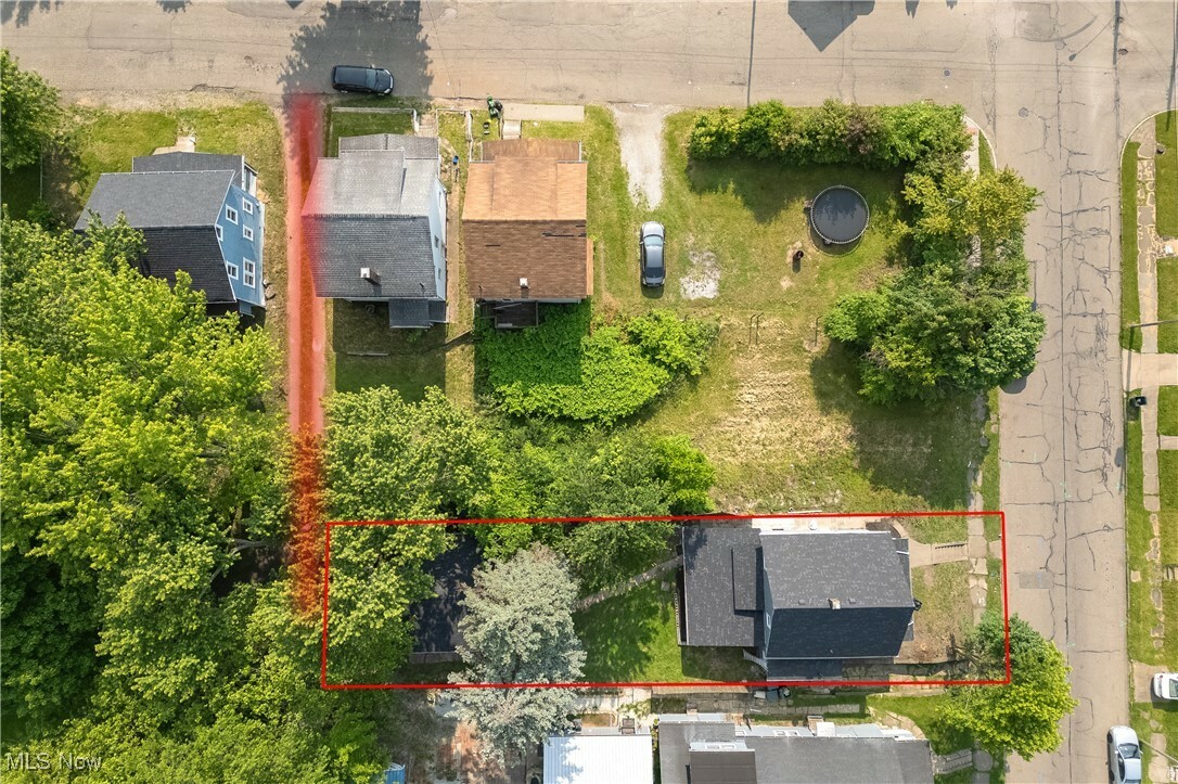 Property Photo:  2443 16th Street NE  OH 44705 