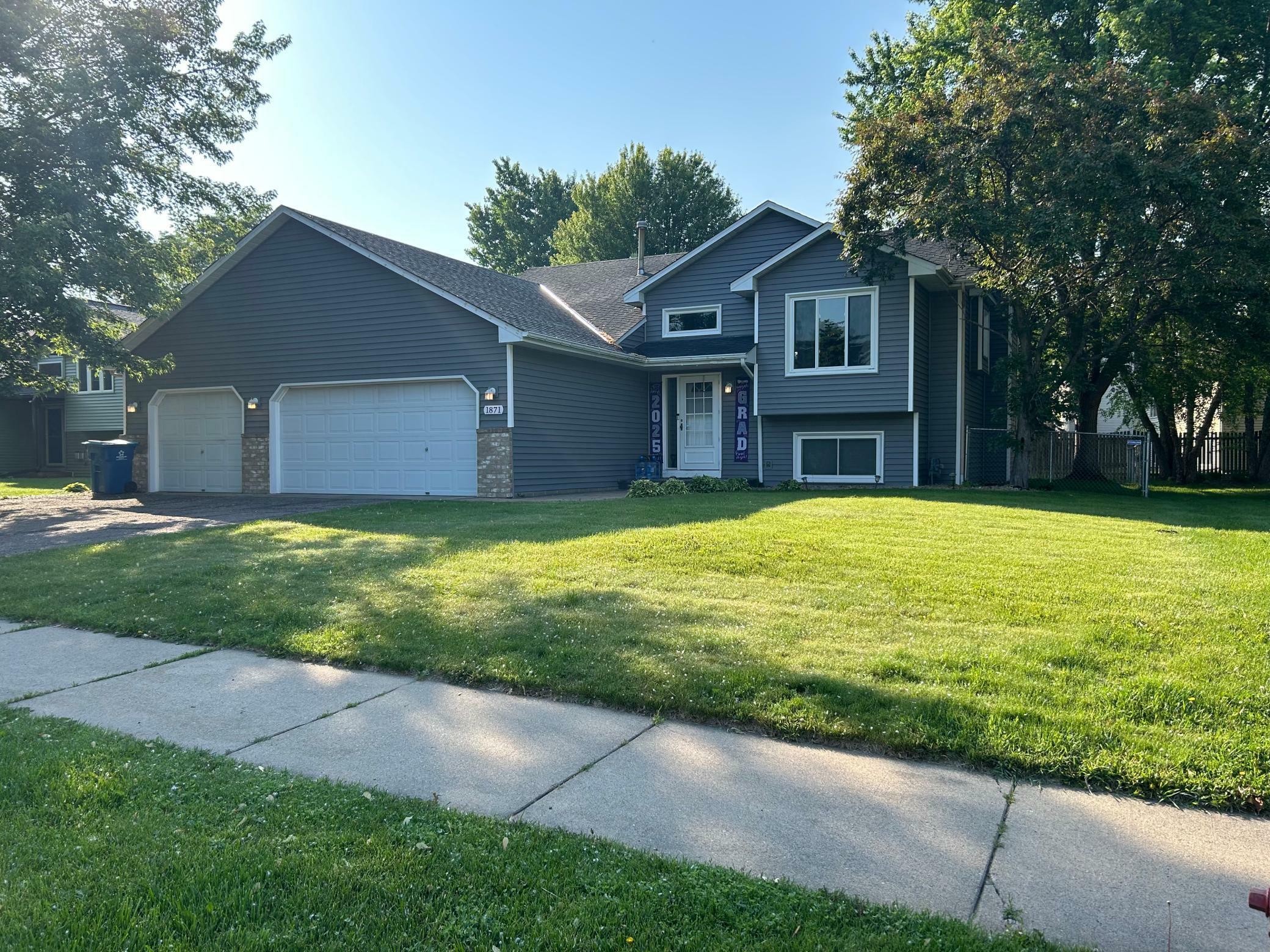 Property Photo: 1871 Waterford Lane MN 55318