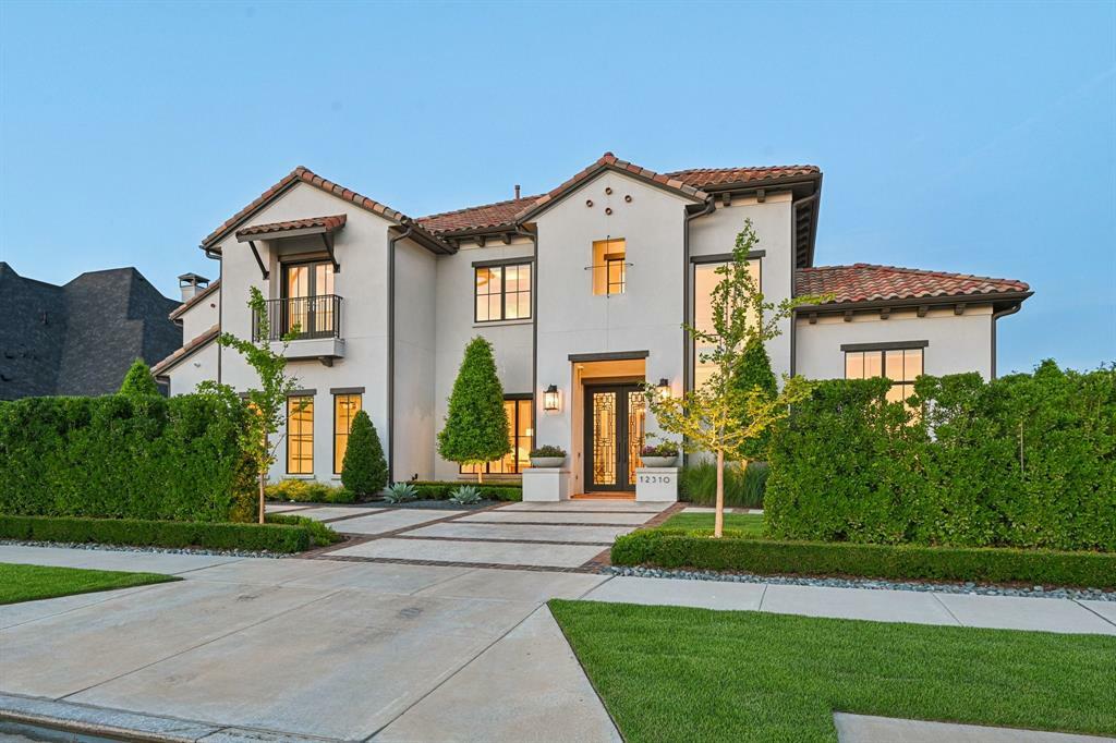 Property Photo:  12310 Harvest Meadow Drive  TX 75033 