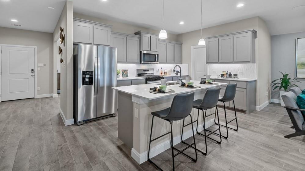 Property Photo:  1502 Washington Street  TX 76063 