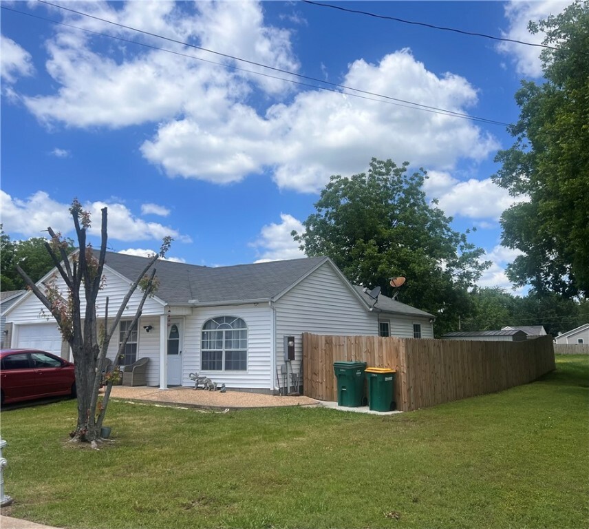 121 E Veterans Parkway  Rogers AR 72756 photo