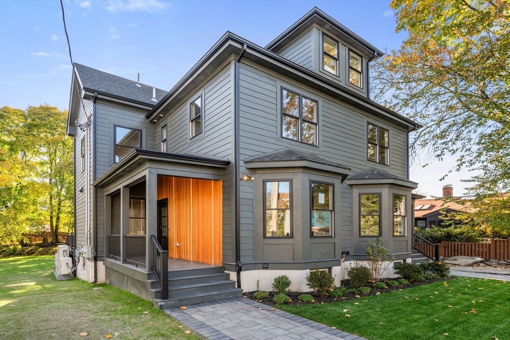 Property Photo: 20 Broadway 20 MA 02472