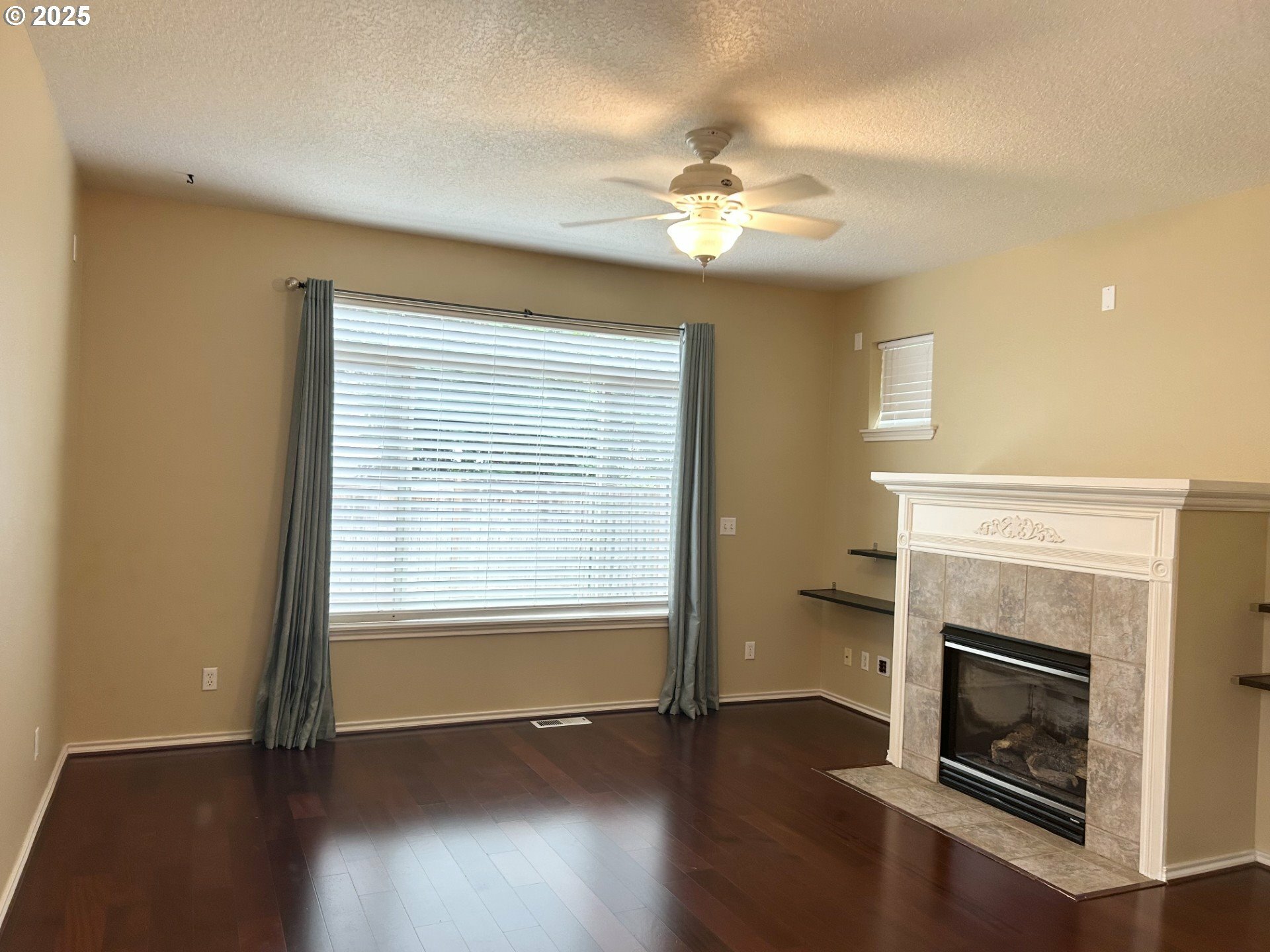 Property Photo: 15779 SW Harvester Ln OR 97140