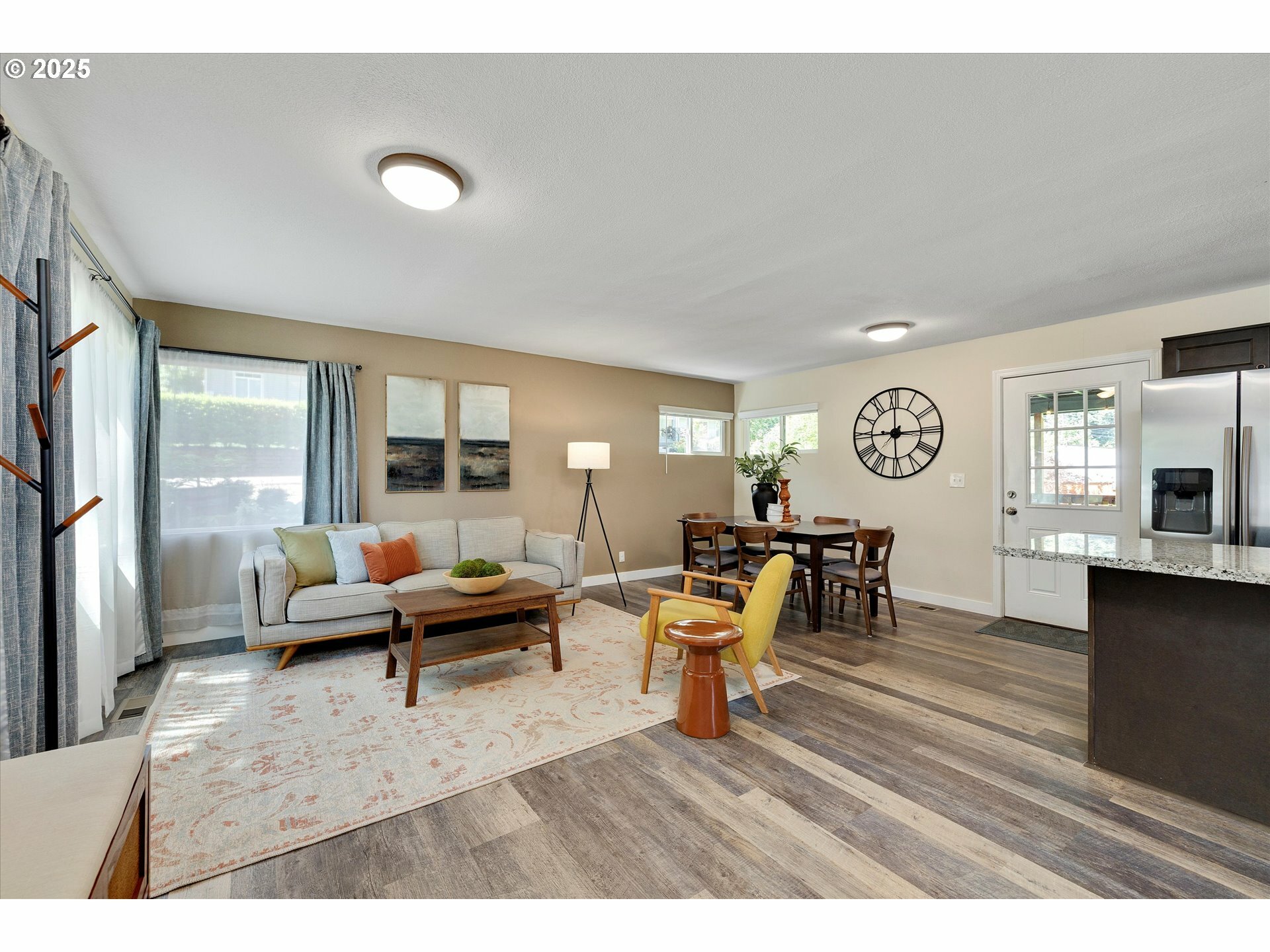 Property Photo: 2729 Marylhurst Dr OR 97068