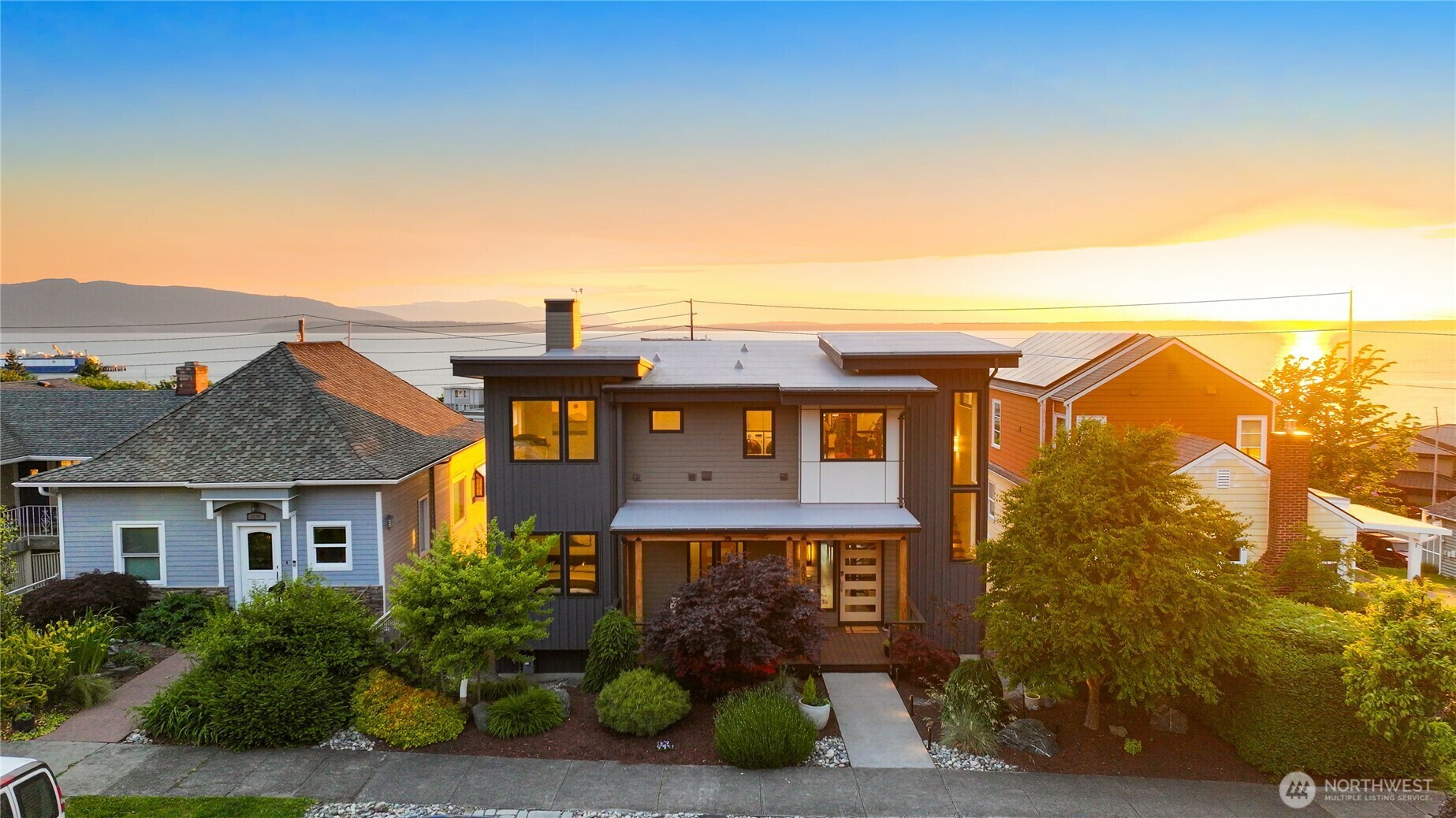 Property Photo: 602 12th Street WA 98225