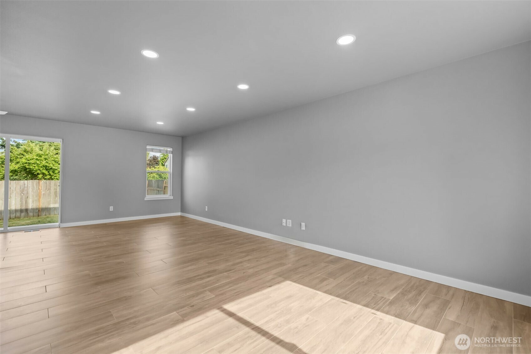 Property Photo: 6005 E I Street WA 98404