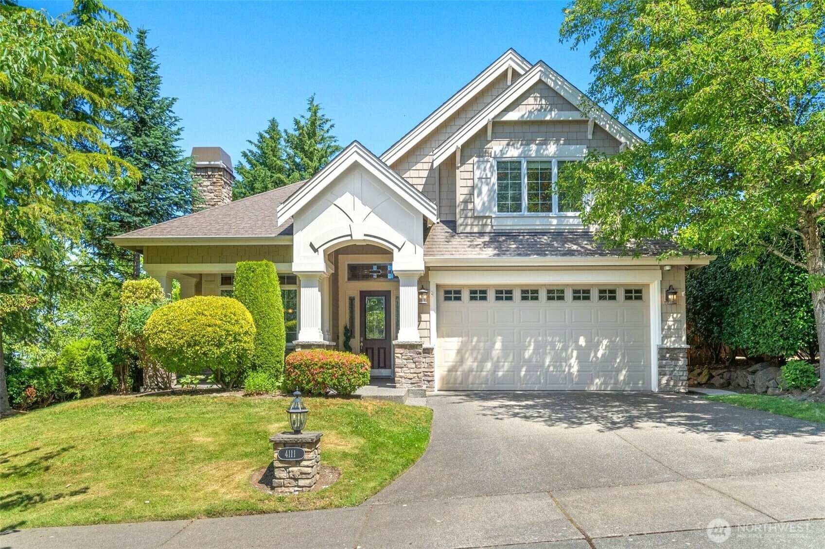Property Photo: 4111 221st Place SE WA 98021