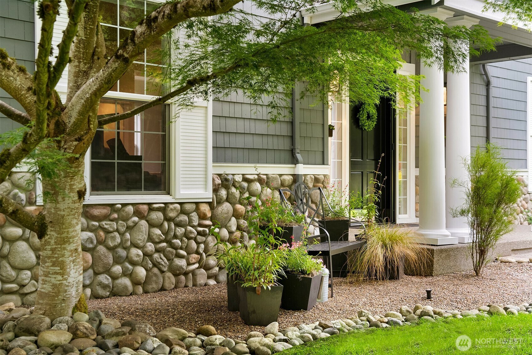 Property Photo:  4425  229th Place SE  WA 98075 