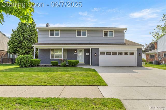 Property Photo: 16716 Ronnie Lane MI 48154