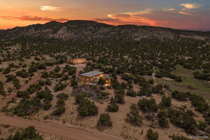 Property Photo:  1008 Canon Ridge Trail A  CO 81212 