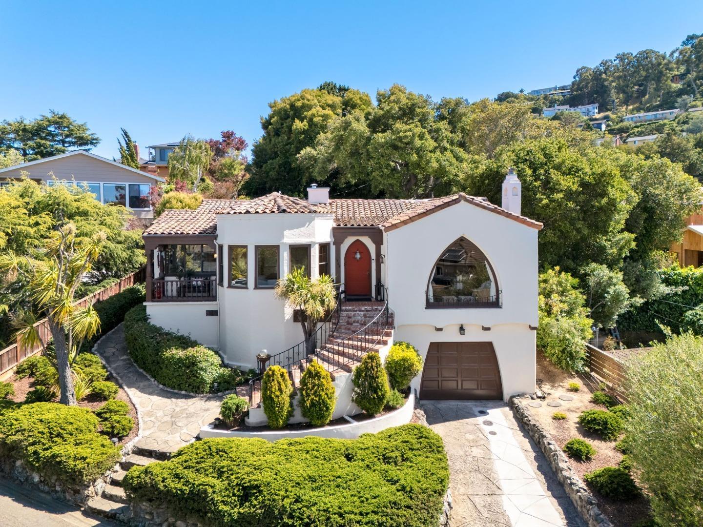 Property Photo: 1564 Molitor Road CA 94002