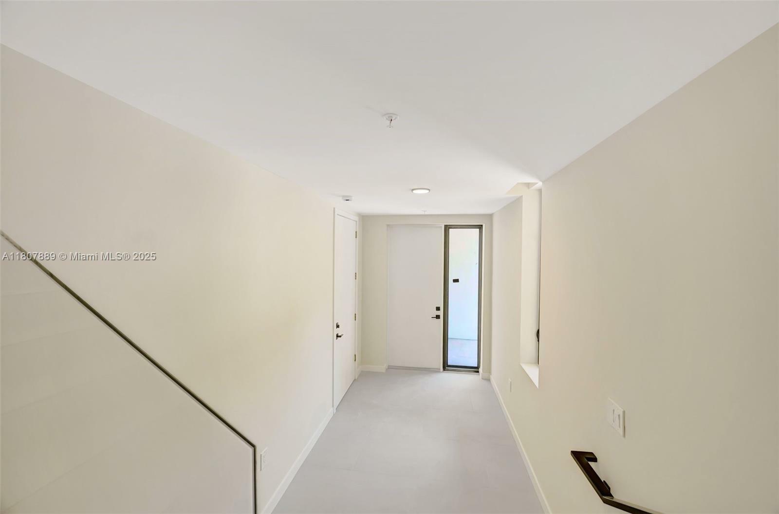 Property Photo: 2692 SW 25th Ave FL 33133
