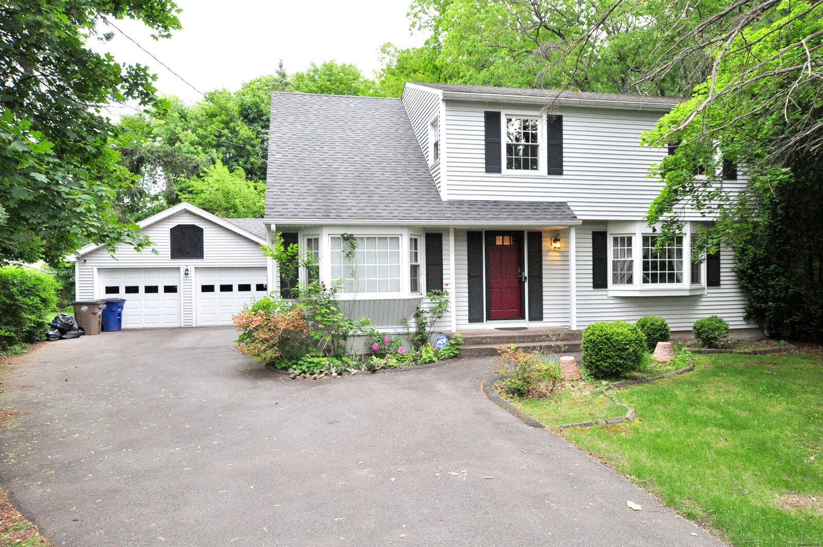 Property Photo:  25 Hayes Drive  CT 06066 
