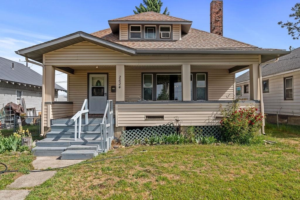 Property Photo:  2624 W 8th Ave  WA 99224 