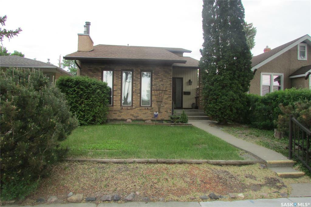 Property Photo: 1451 Grace Street SK S4T 5N1