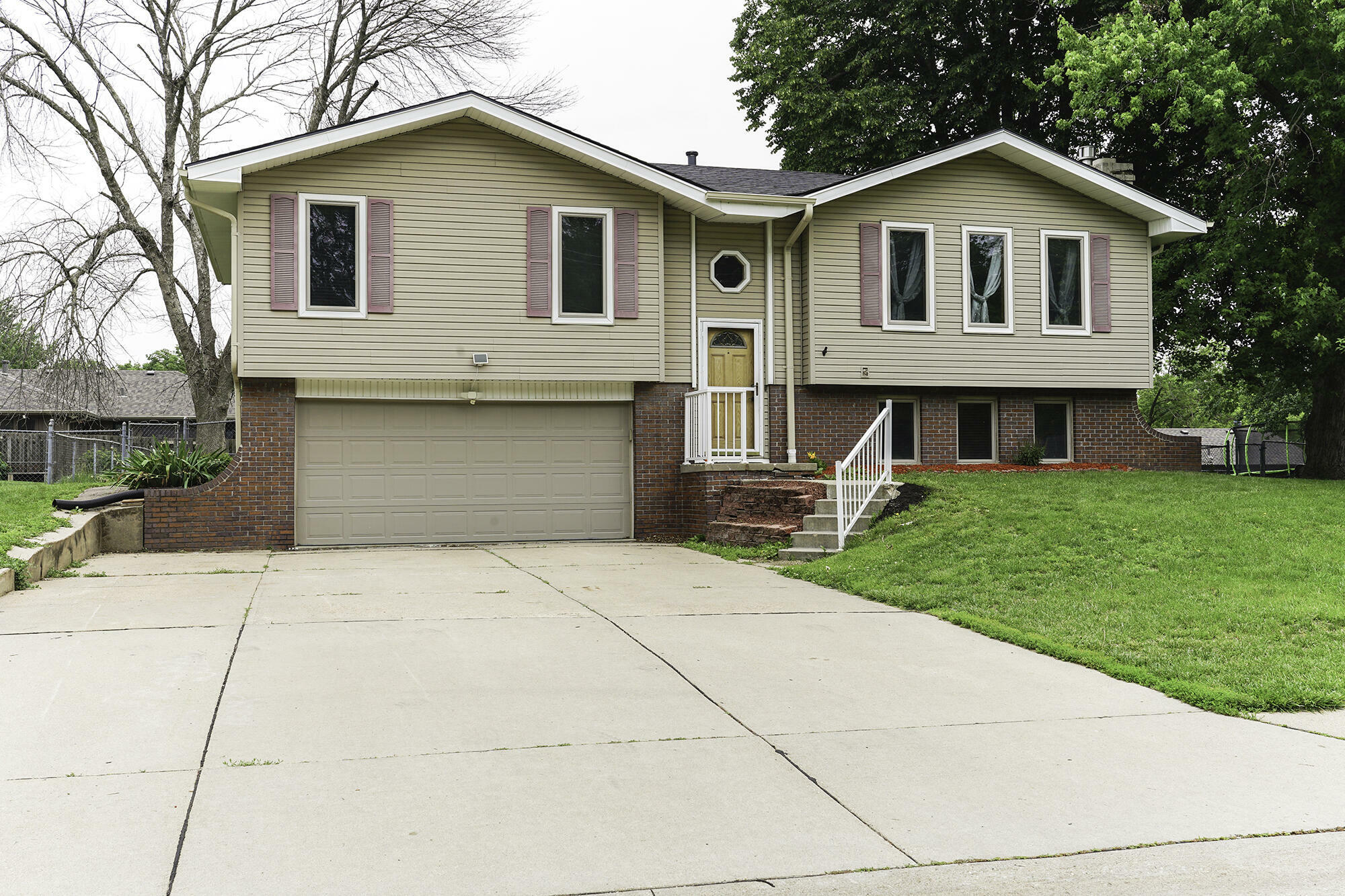 619 Simms  Avenue  Council Bluffs IA 51503 photo