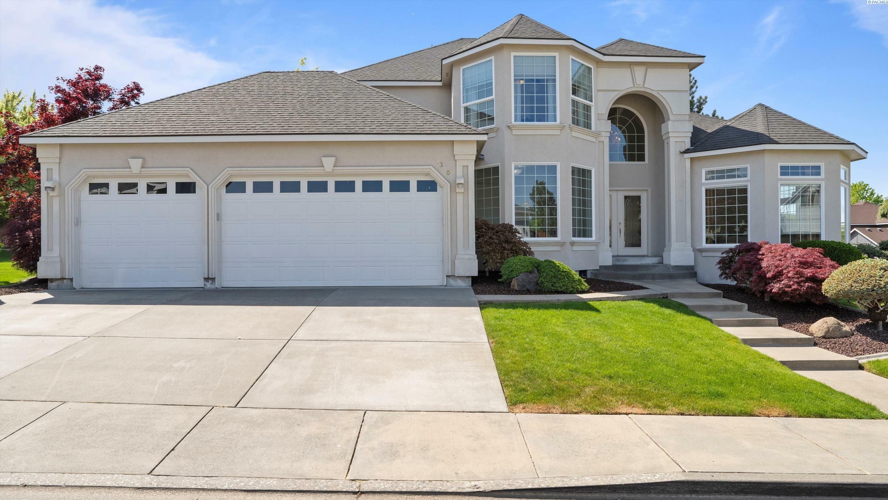 Property Photo: 4310 Desert Plateau Dr WA 99301