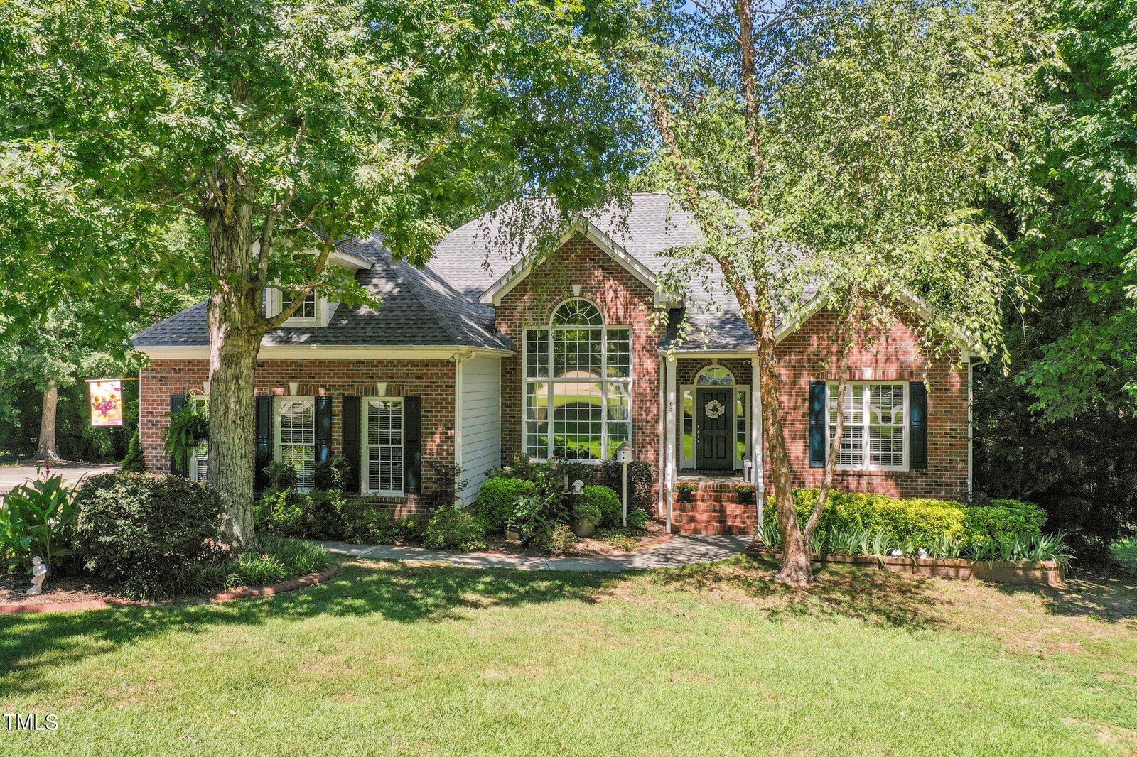 Property Photo: 65 Georgetown Woods Drive NC 27596