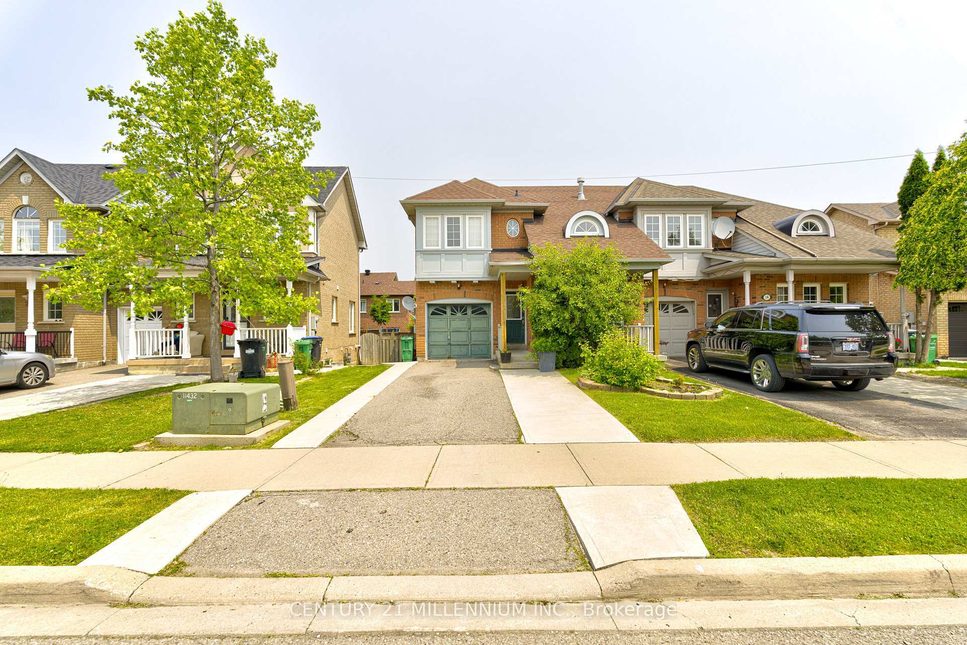 Property Photo: 16 Zebra Trail ON L6R 2J2