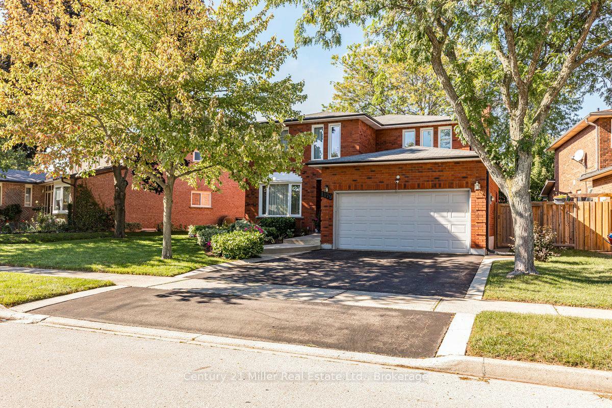 Photo de la propriété: 1179 Rosethorne Road ON L6M 1H5