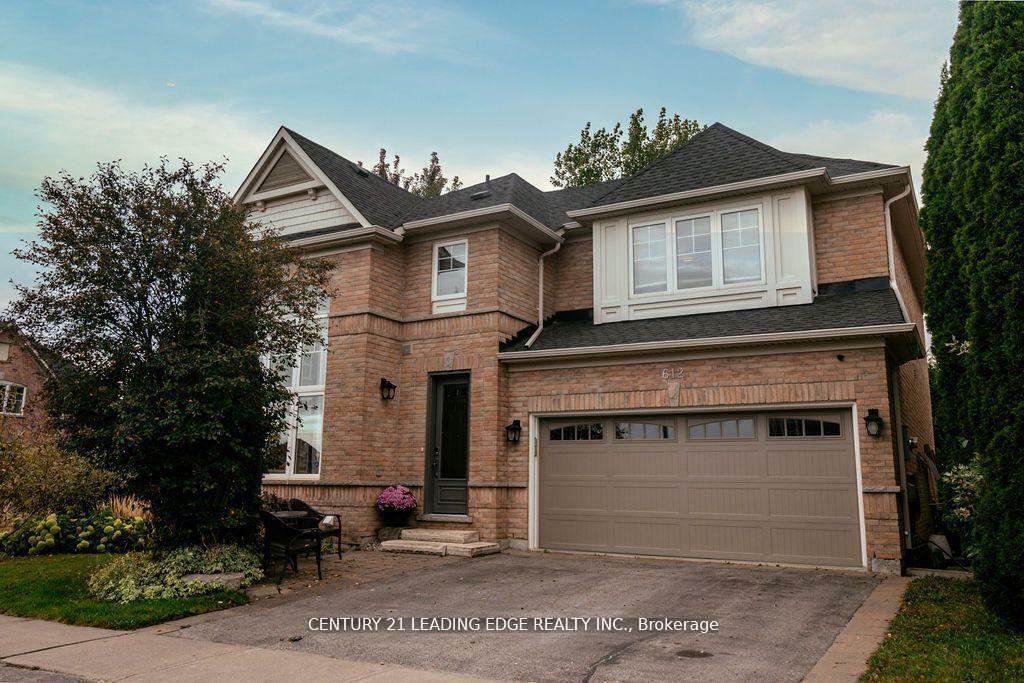 Property Photo:  612 Fleetwood Drive  ON L1K 0A2 