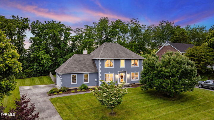 Property Photo: 3424 Berkshire Circle TN 37604