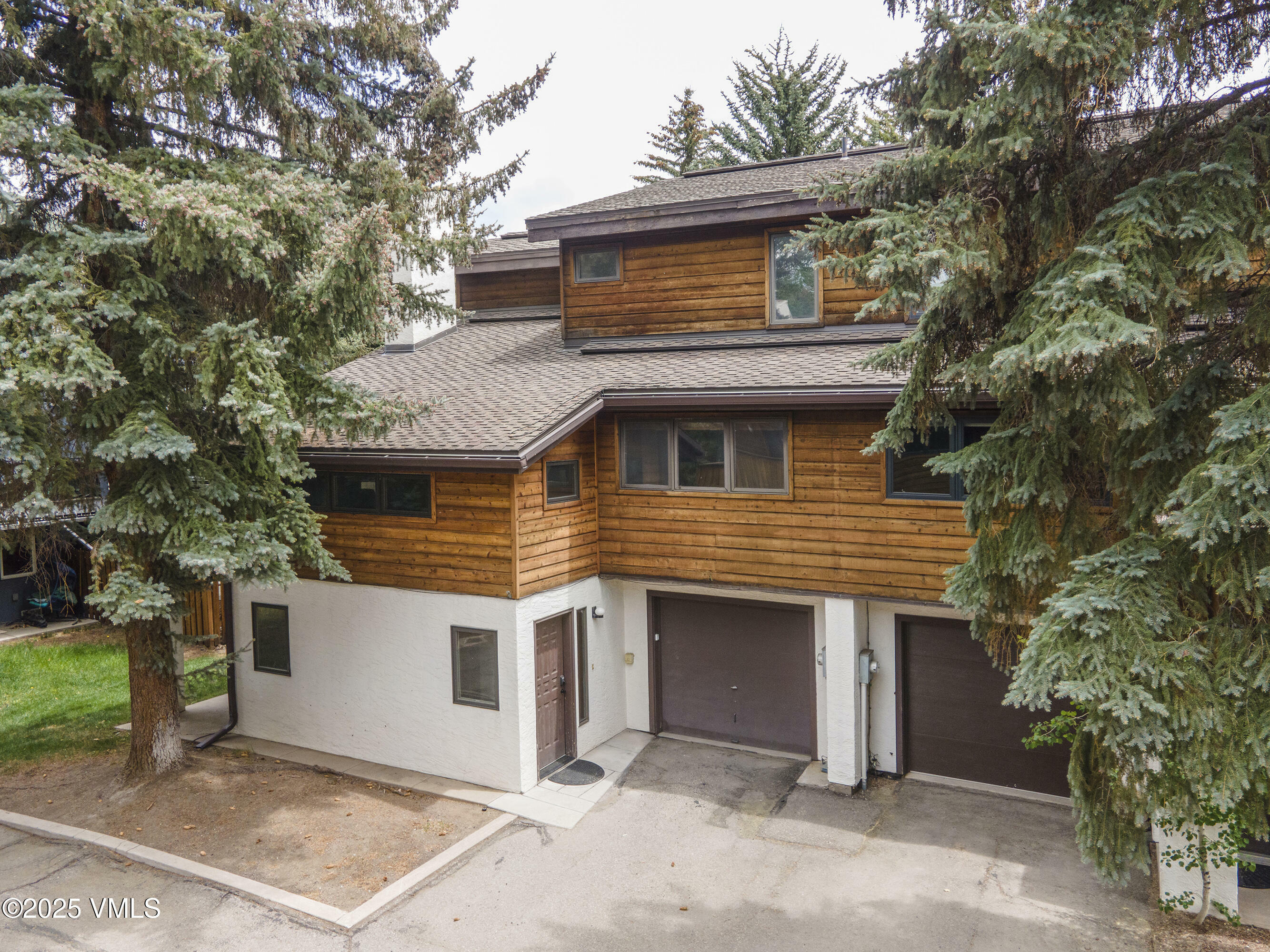Property Photo: 83 Larkspur Lane A CO 81620