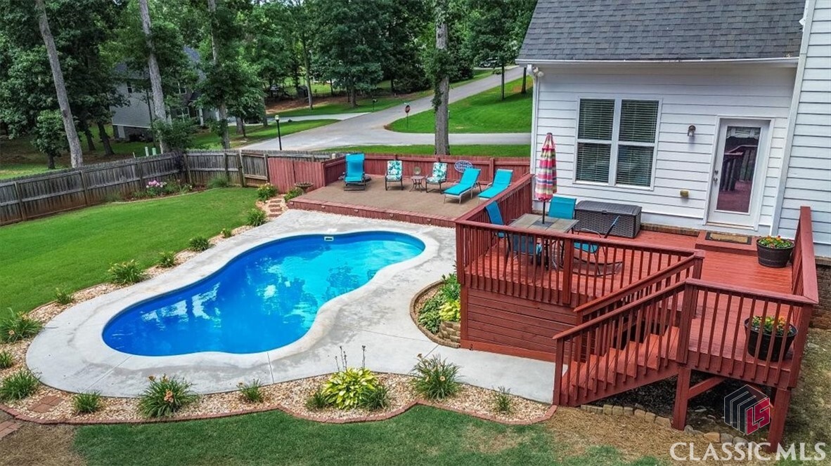 Property Photo:  179 Harolds Way  GA 30628 
