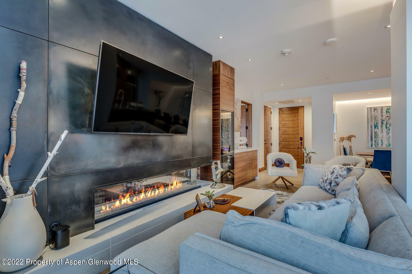 Property Photo: 45 Wood Road 301 CO 81615