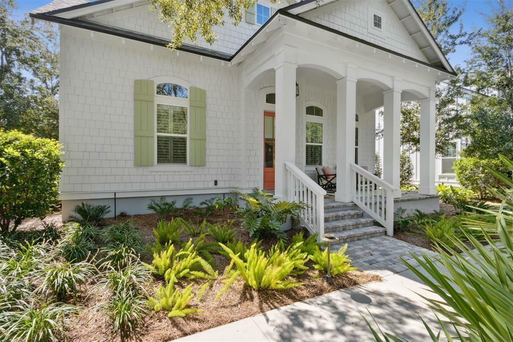 Property Photo: 1505 Lakeside Court FL 32034