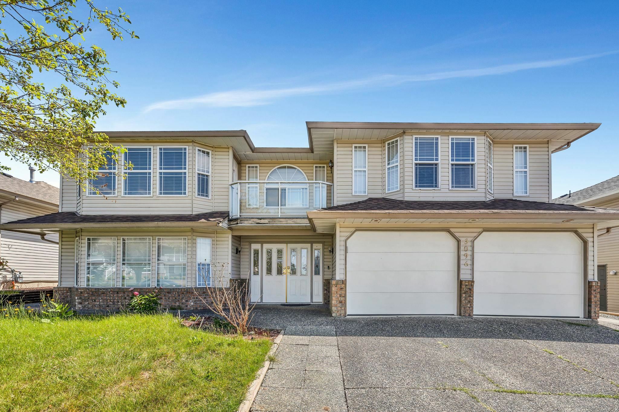 Property Photo: 3096 Kingfisher Drive BC V2T 5K5