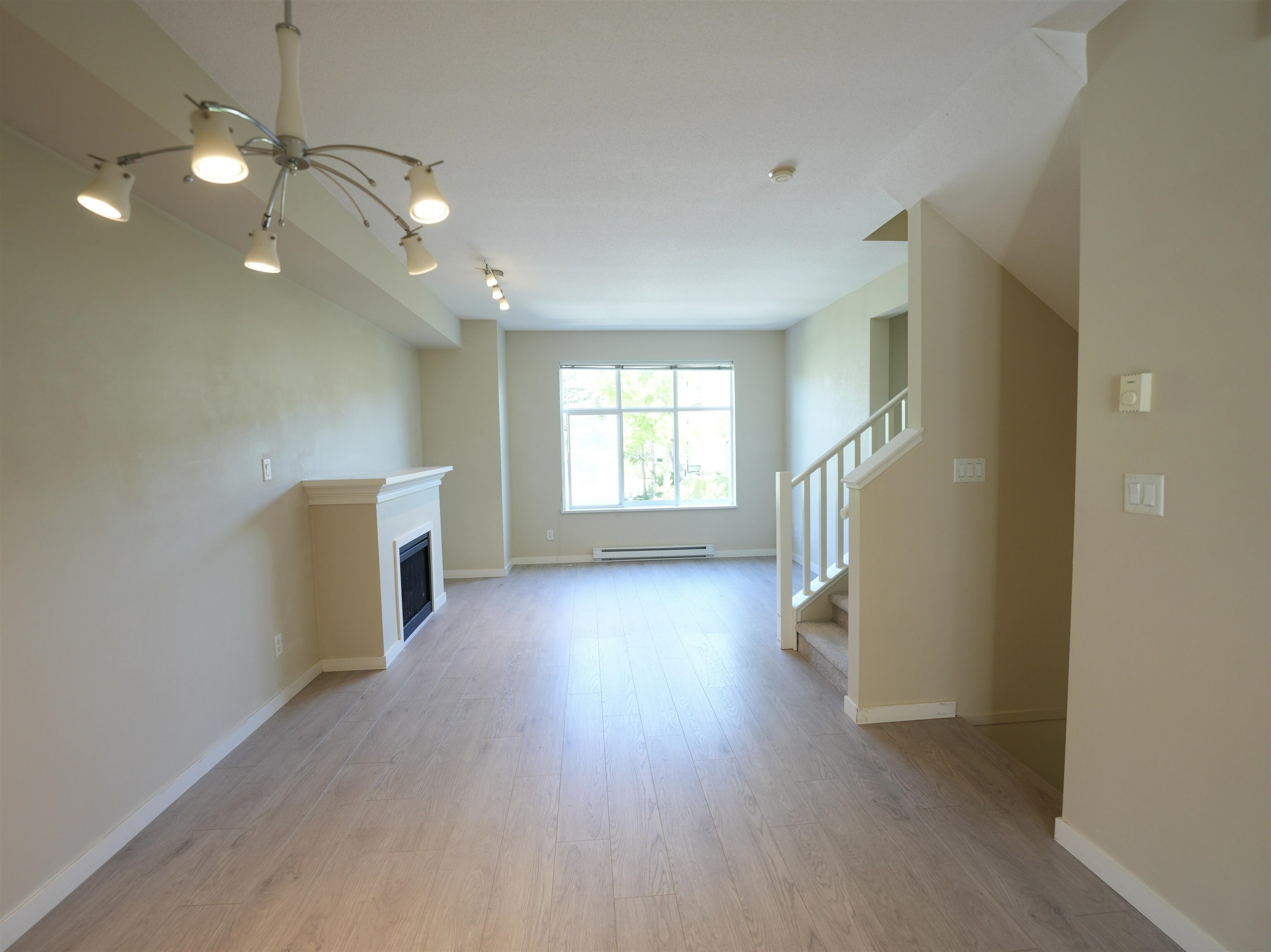 Photo de la propriété: 7288 Heather Street 80 BC V6Y 4L4
