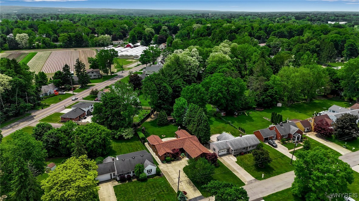 Property Photo: 4825 Crestwood Drive NY 14075