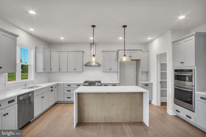 Property Photo:  723 Brindle Farm Lane  PA 17055 