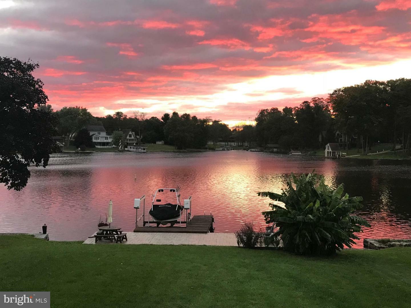 Property Photo: 430 Lake Meade Drive PA 17316