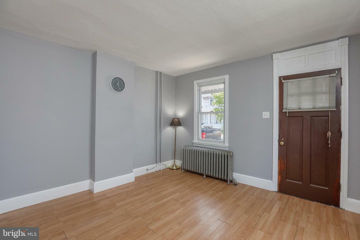 Property Photo: 523 Swain Street PA 19007