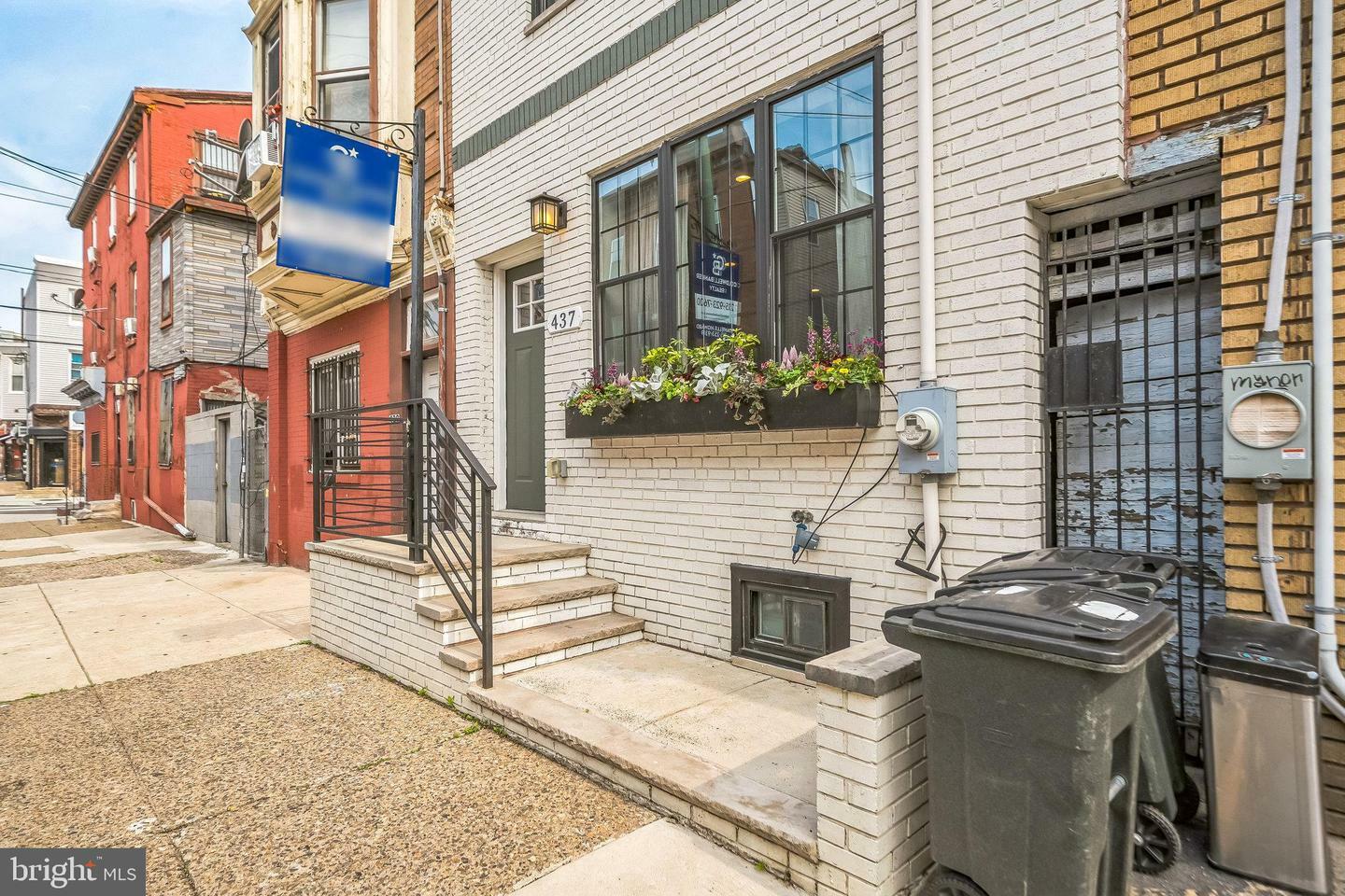 Property Photo: 437 Tasker Street PA 19148