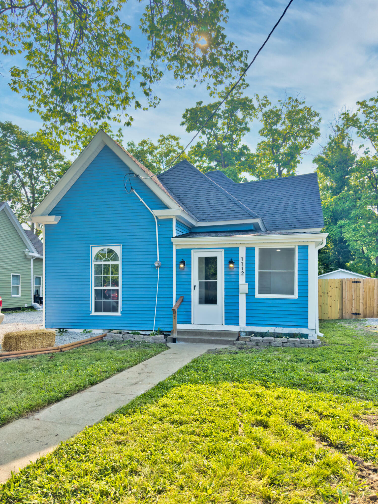 1112 N Eighth St  Columbia MO 65201 photo
