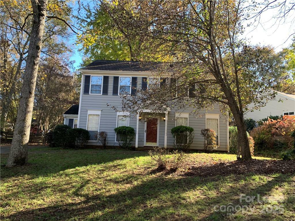 Property Photo: 8718 Golf Ridge Drive NC 28277