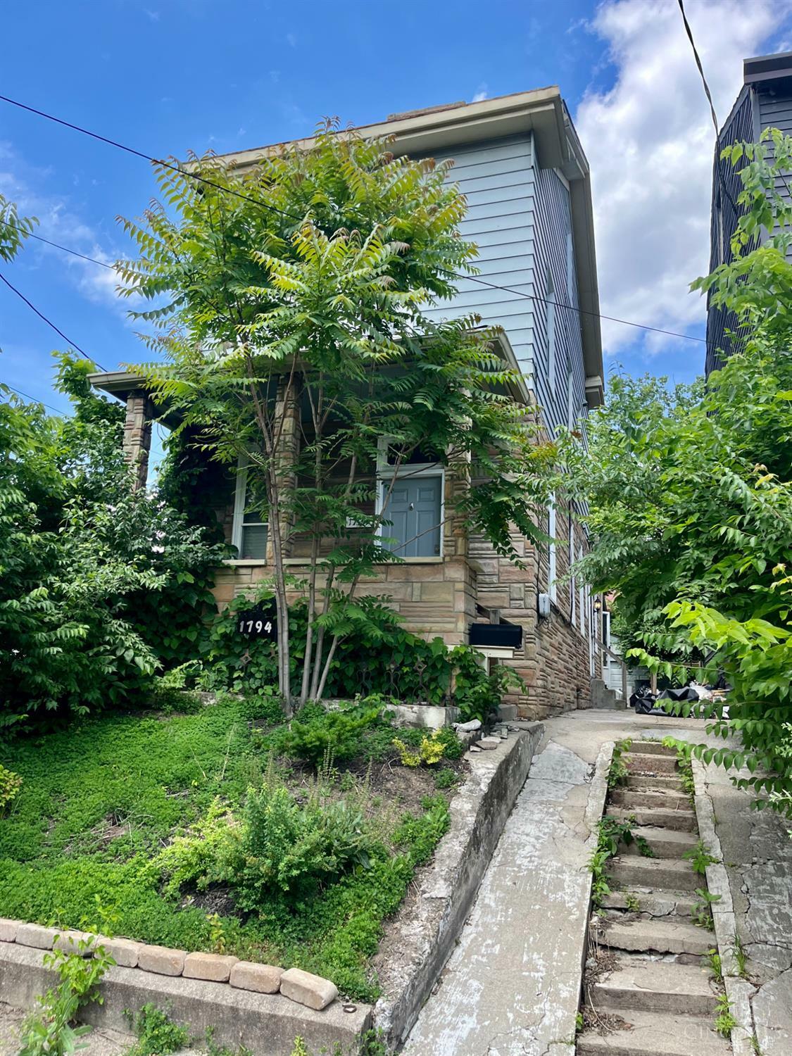 Property Photo: 1794 Dreman Avenue OH 45223